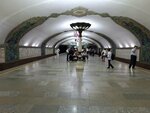 Hamid Alimjan (Tashkent, Mustaqillik Avenue), estación de metro