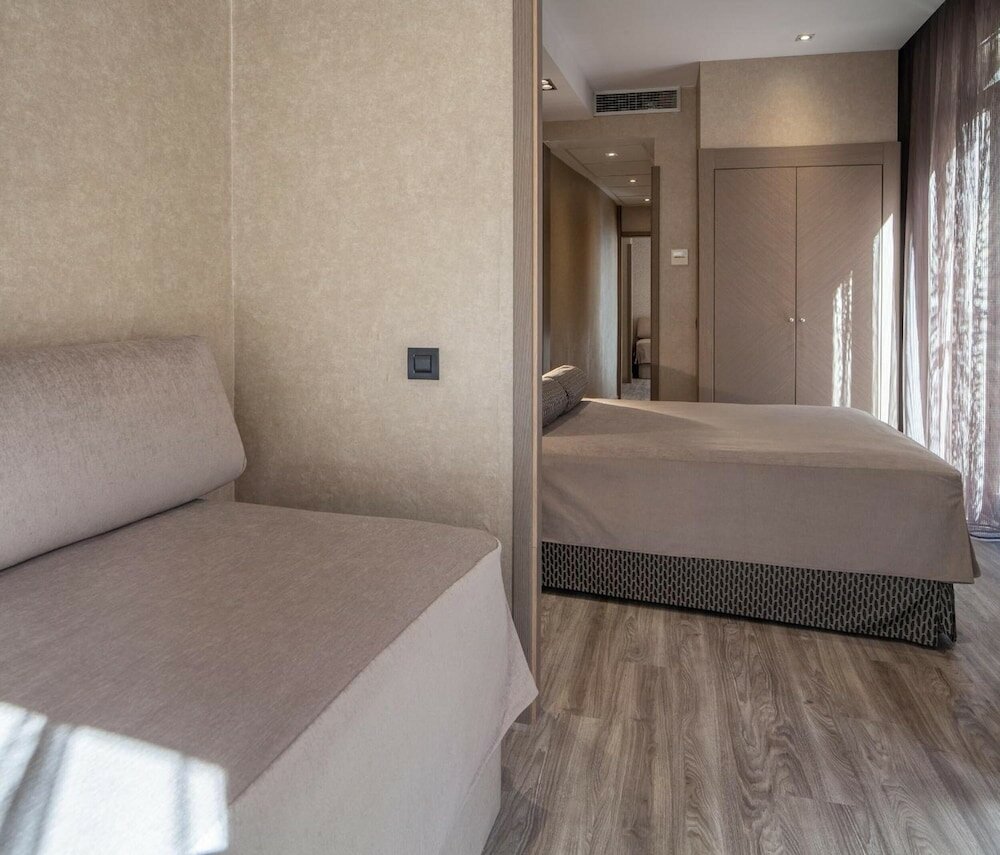 Фото Hotel Suizo