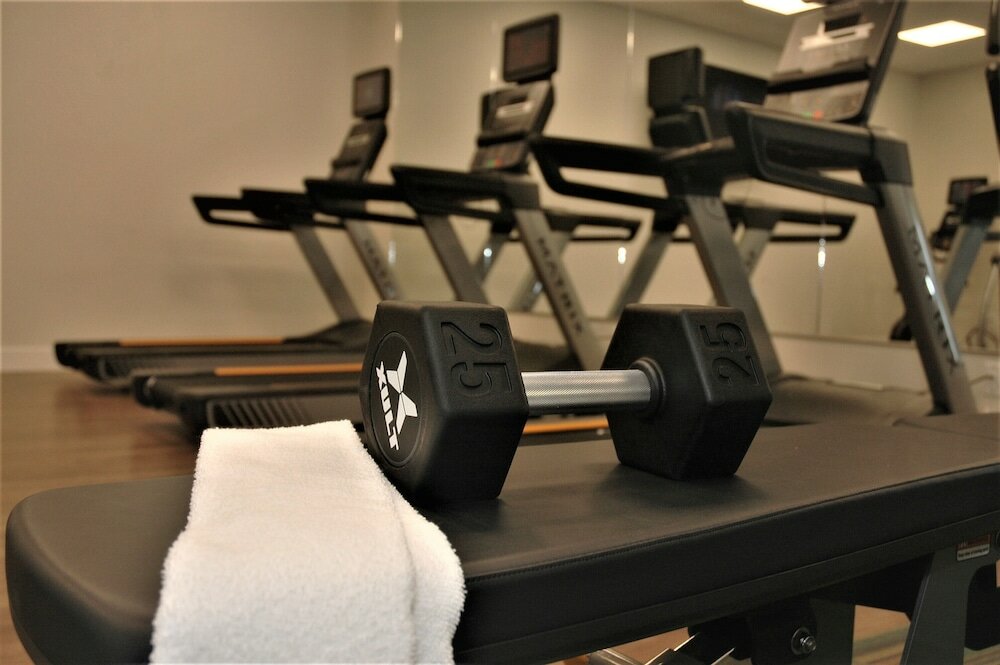 Фото Holiday Inn Express & Suites Edmonton Sw - Windermere, an Ihg Hotel