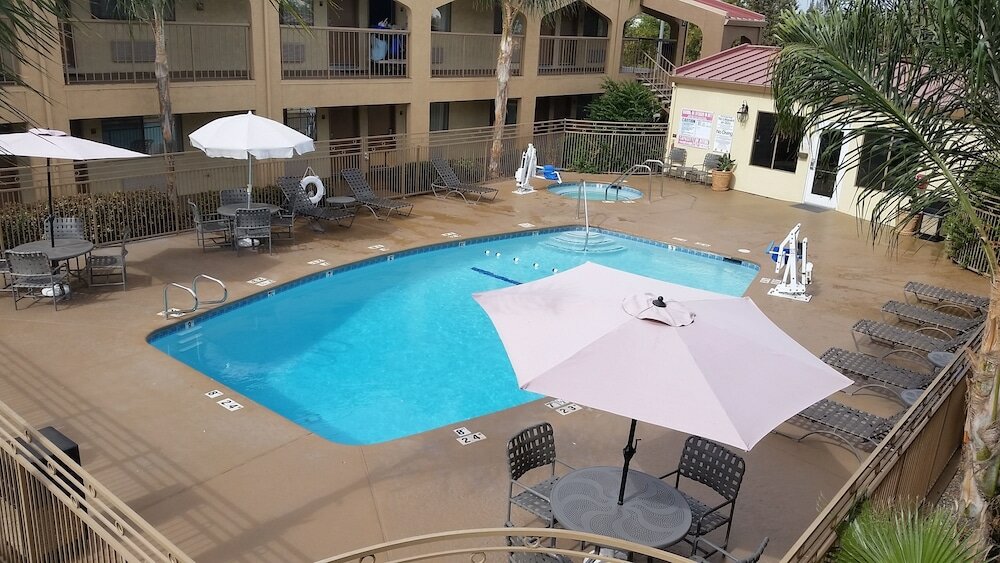 Фото Best Western Yuba City Inn
