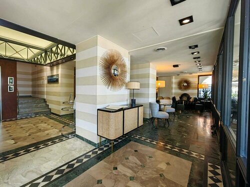Гостиница Hotel Ancora в Вербании
