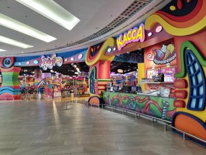 Funky Town (Almaty, Samal-2 shaǵyn aýdany, 111) ، مركز ترفيهي