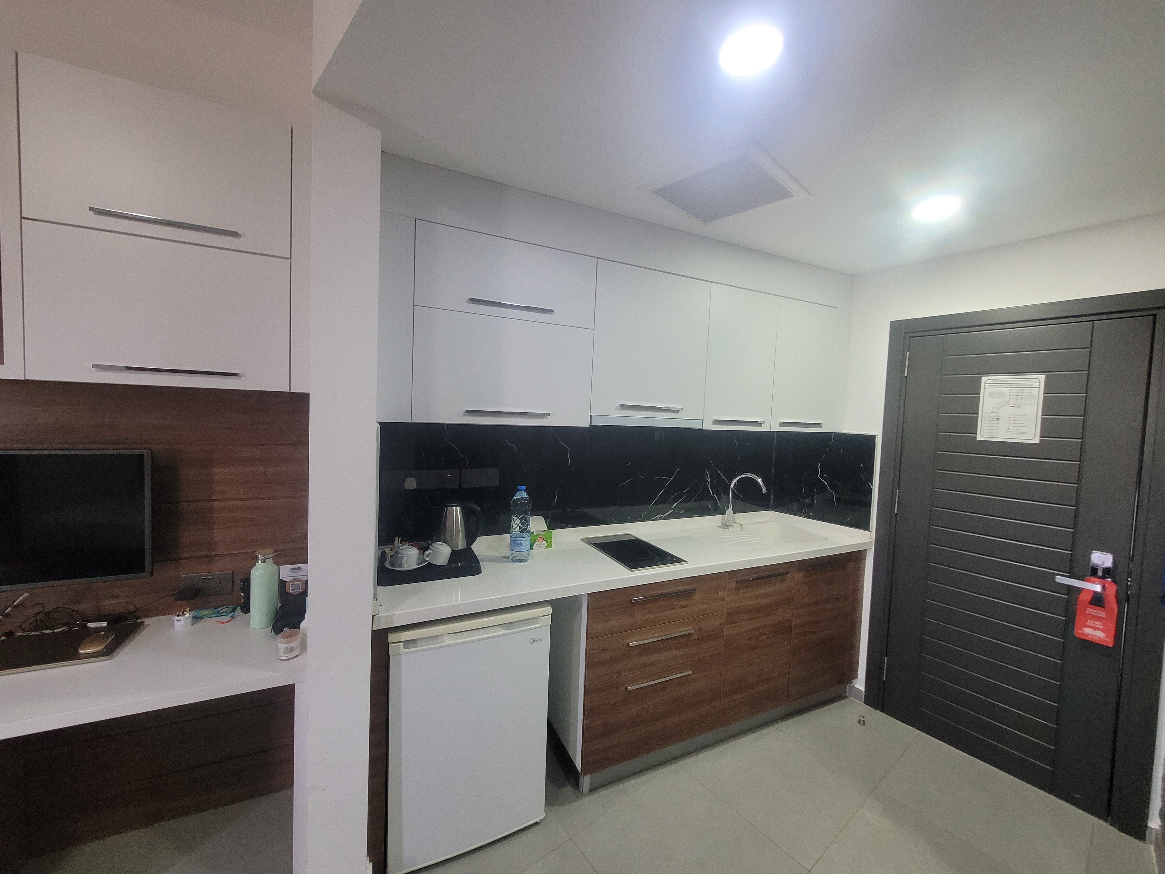 Фото Novel Centre Point Hotel