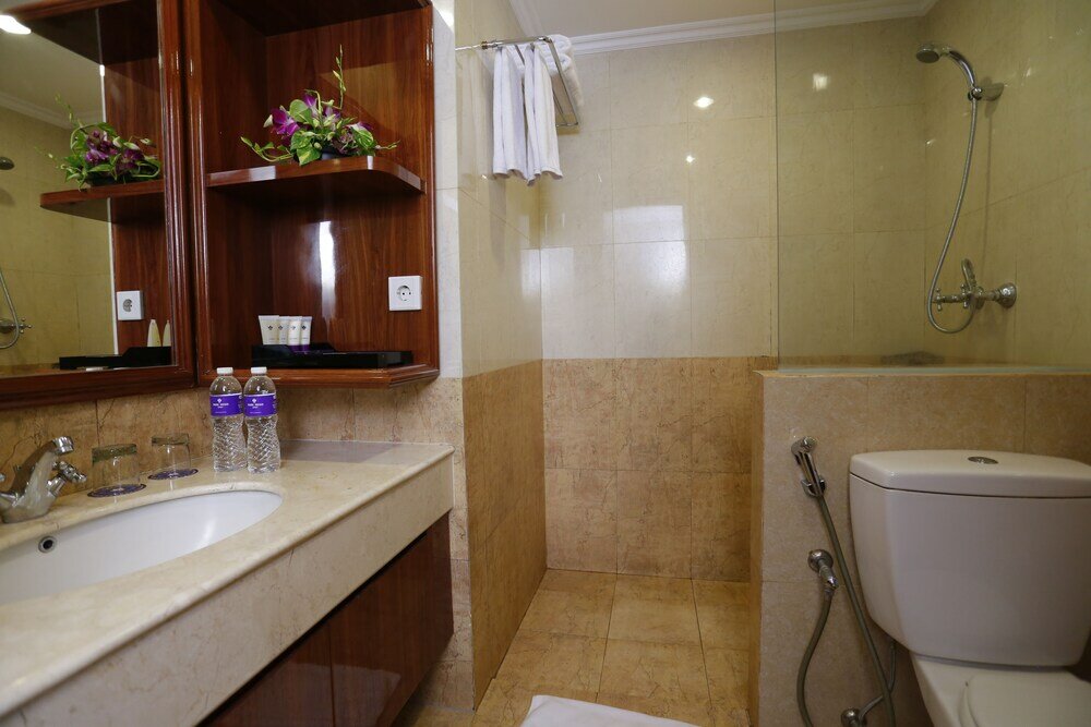 Фото Arion Suites Hotel Kemang