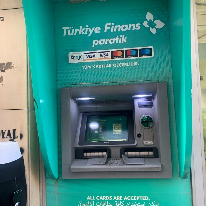 بنك Turkiye Finans Sultanhamam Branch ، اسطنبول، صورة