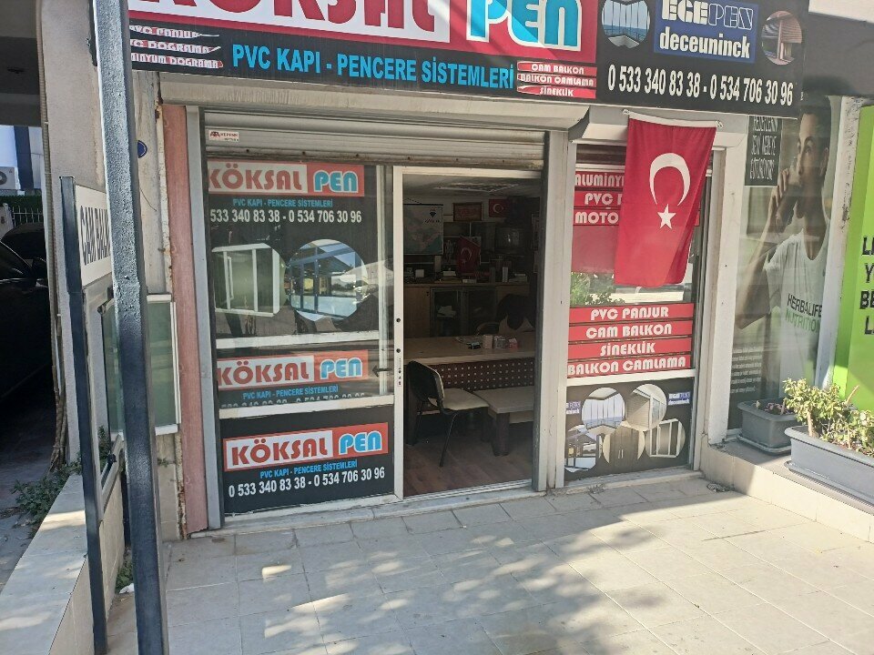 Windows Koksal Pen, Izmir, photo