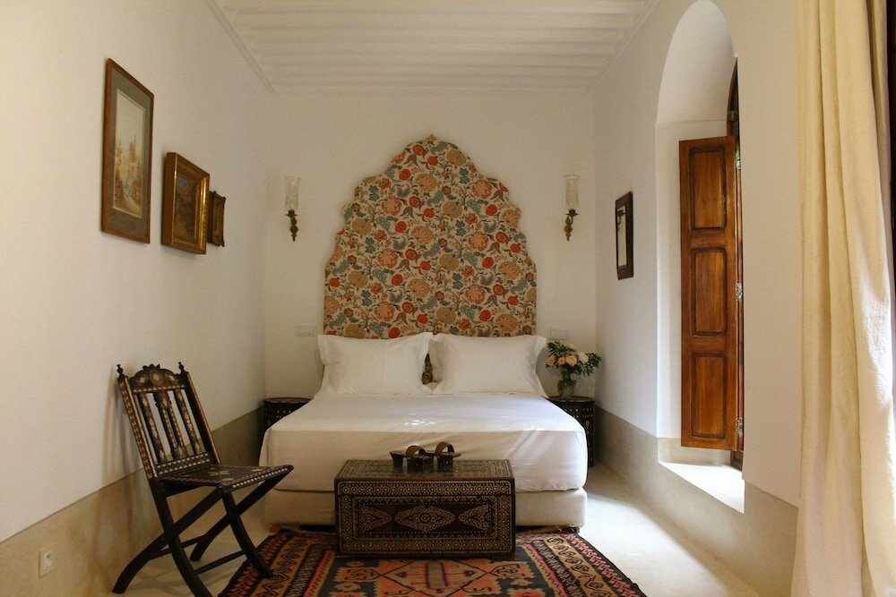 Фото El Morocco Hotel