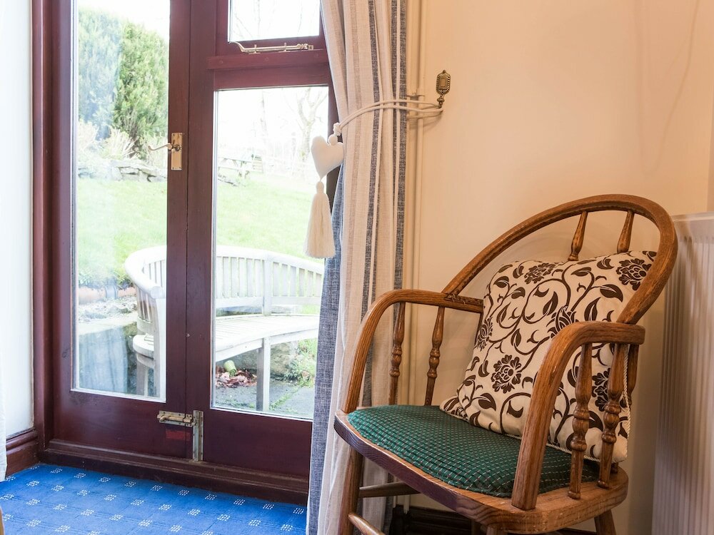 Фото Oyo Ye Olde Bowling Green Inn