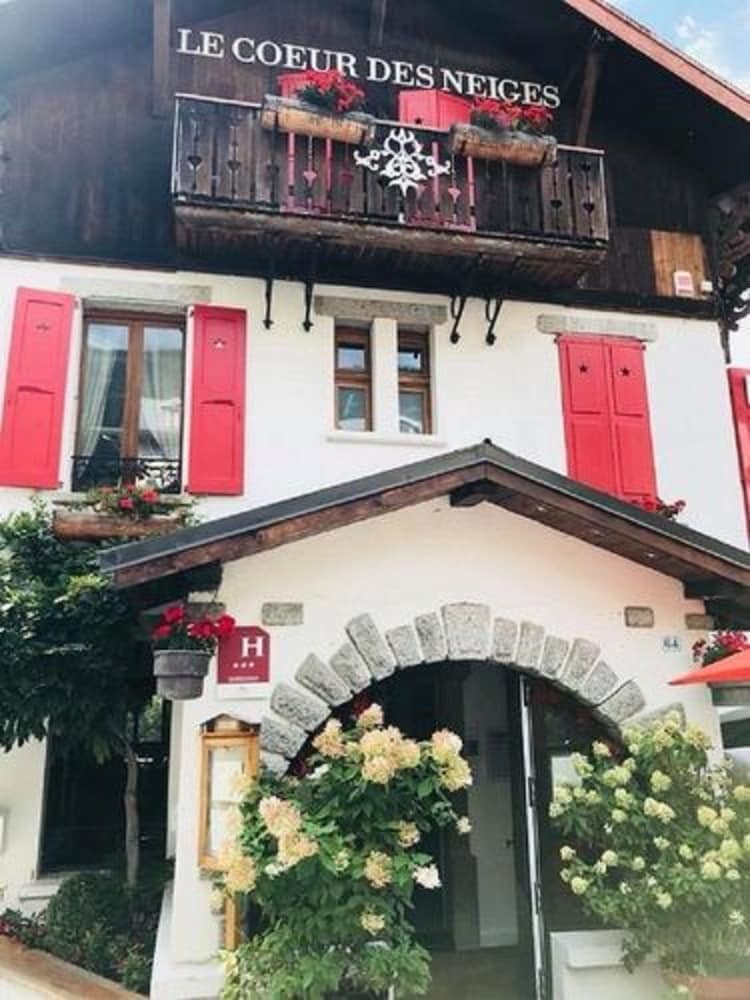 Фото Hôtel Le Coeur des Neiges