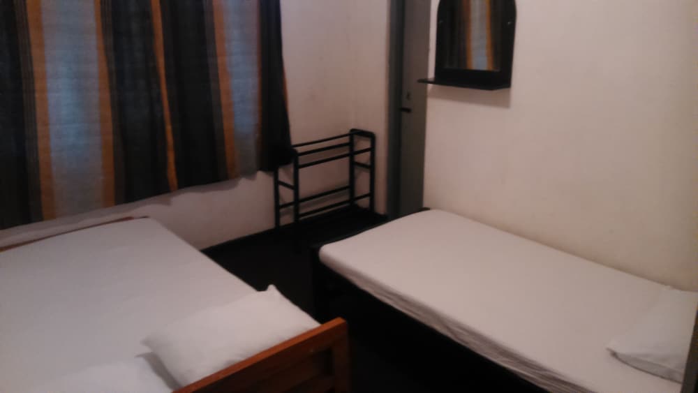 Фото Lake Crown Holiday Home