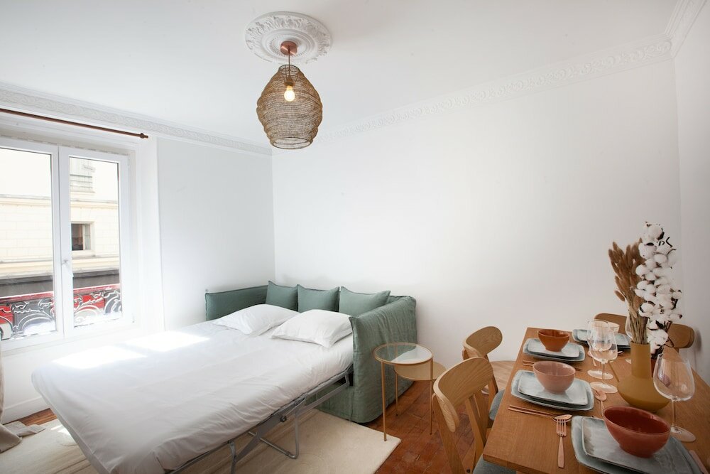 Фото Eiffel Tower Rue Cler