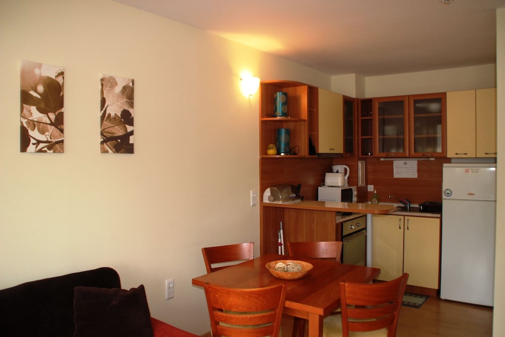 Фото Eagle Rock Holiday Apartments