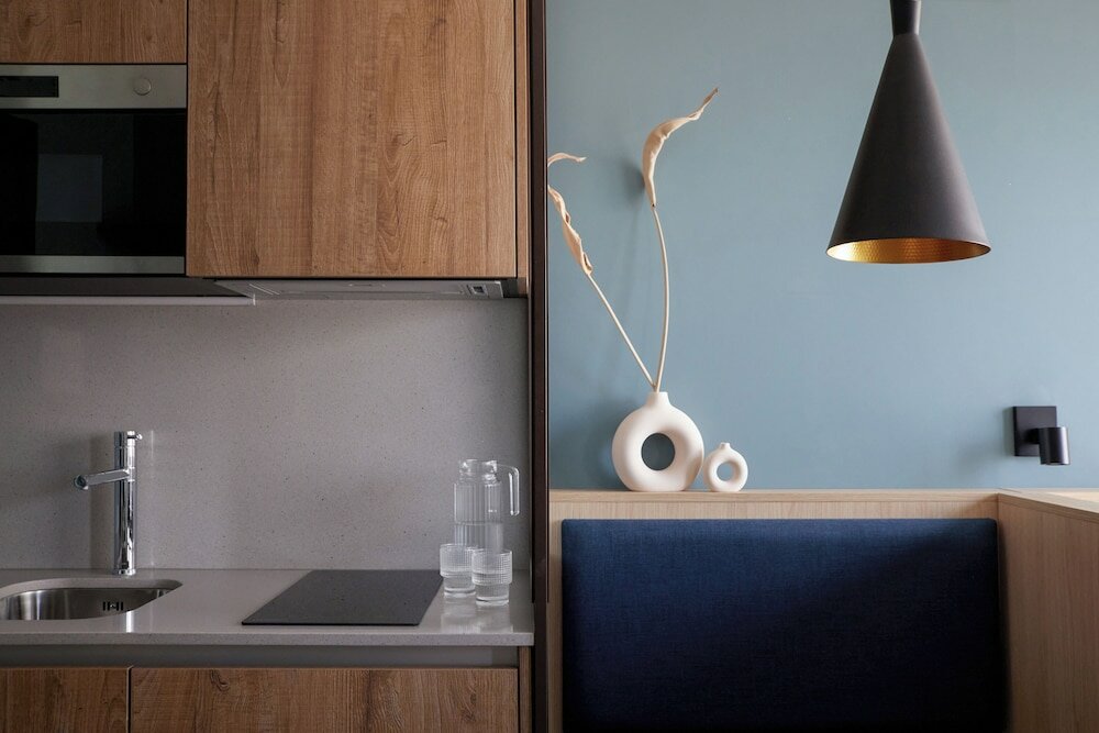 Фото Bob W Tower Hill Studios