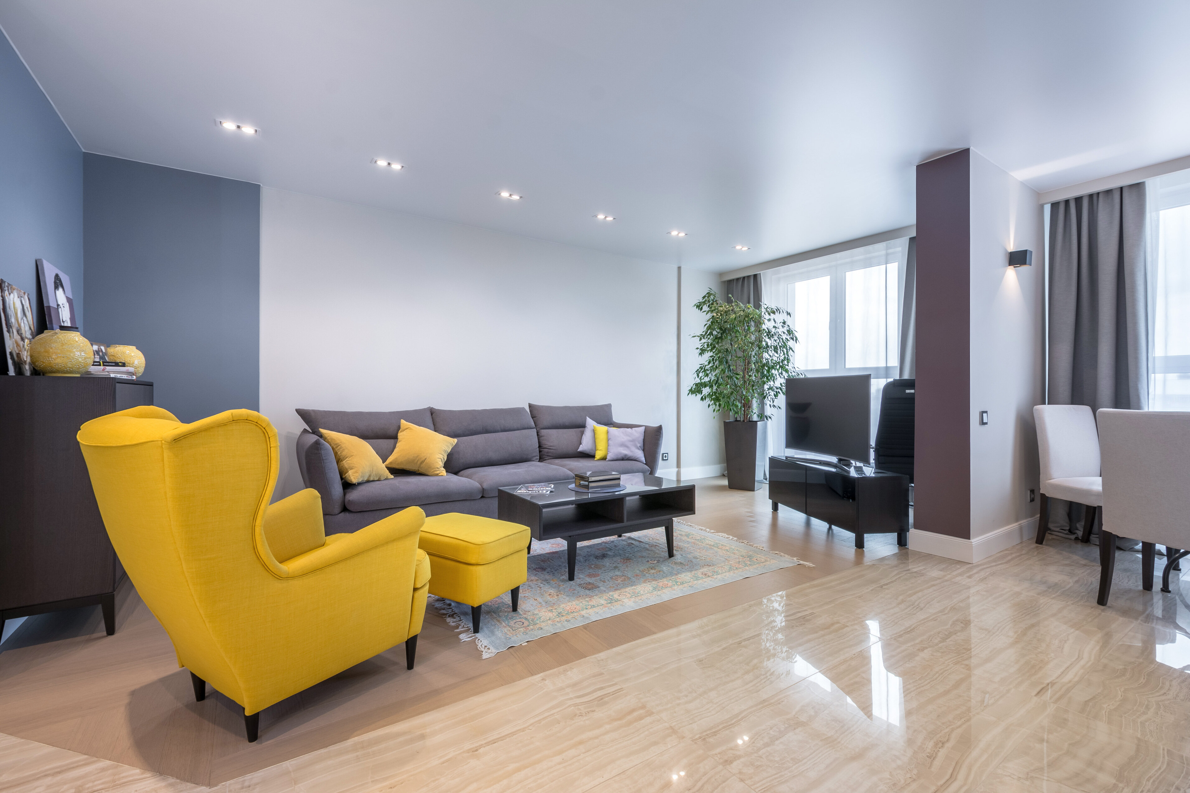 Фото Большой by Roomers