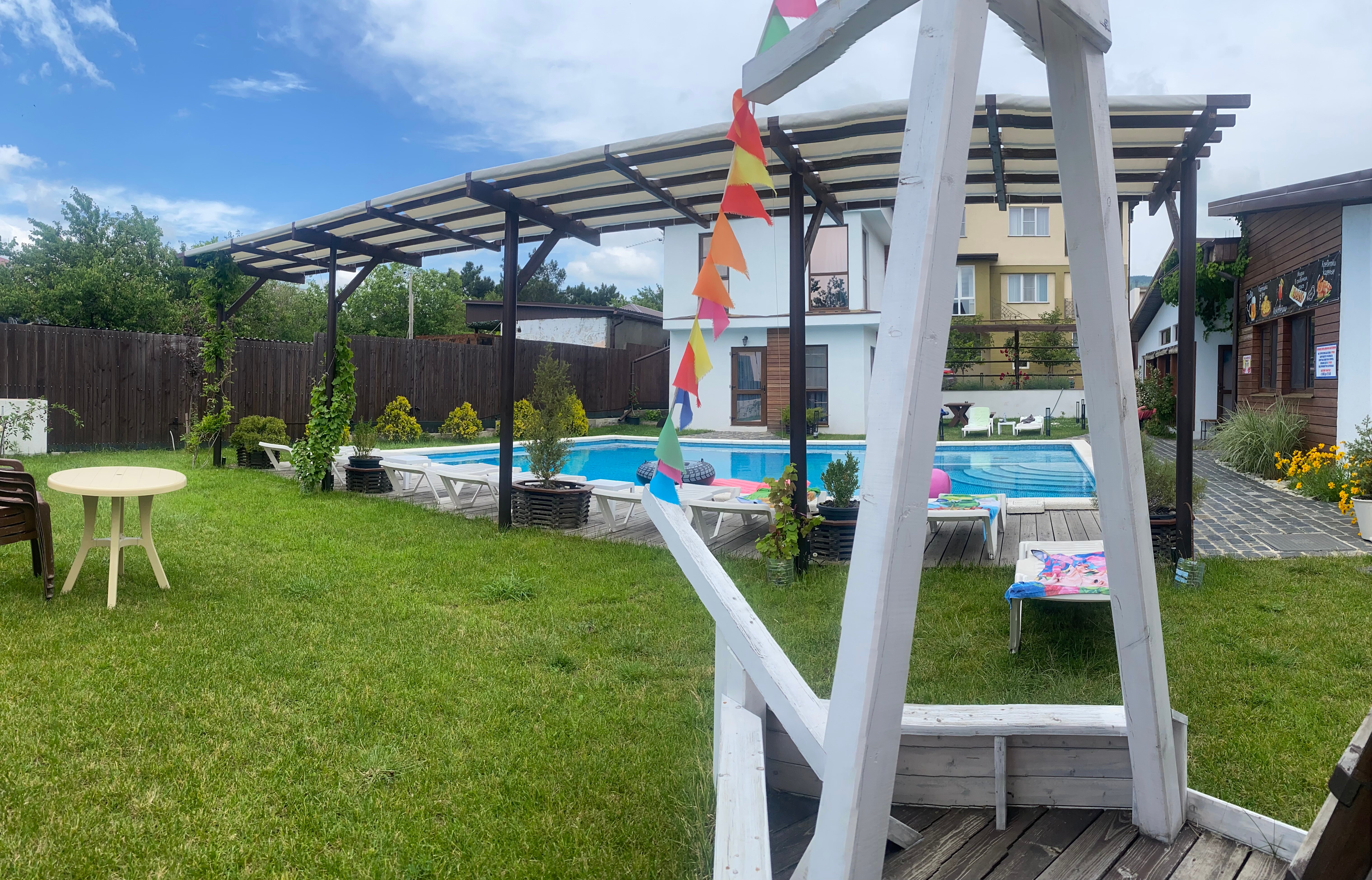 Фото ЭлеОн Хаус