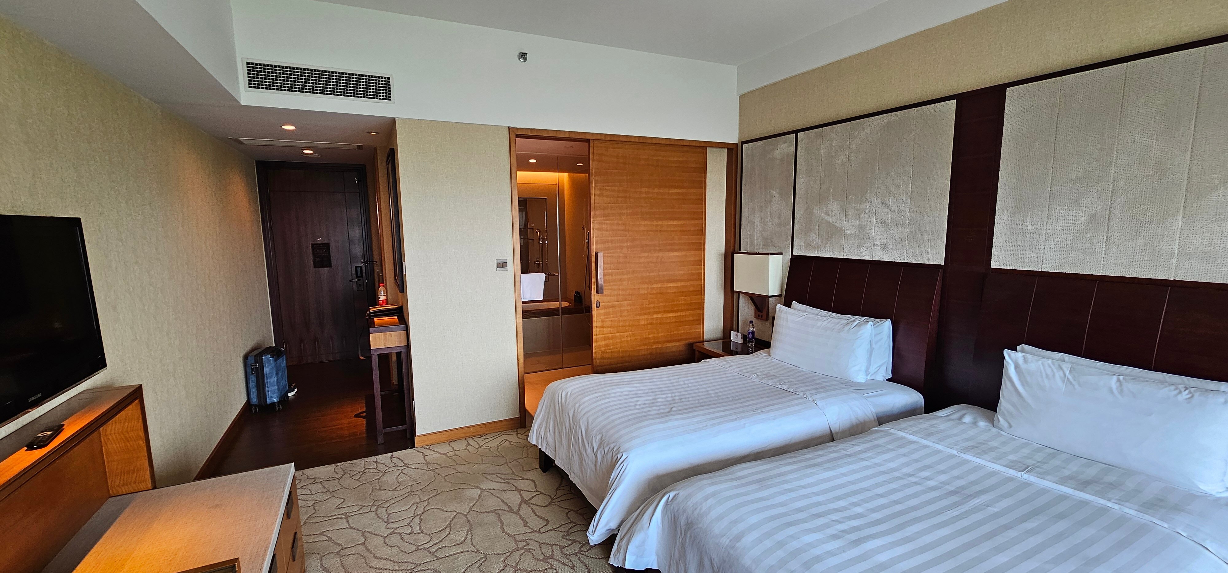 Фото Kerry Hotel Pudong Shanghai