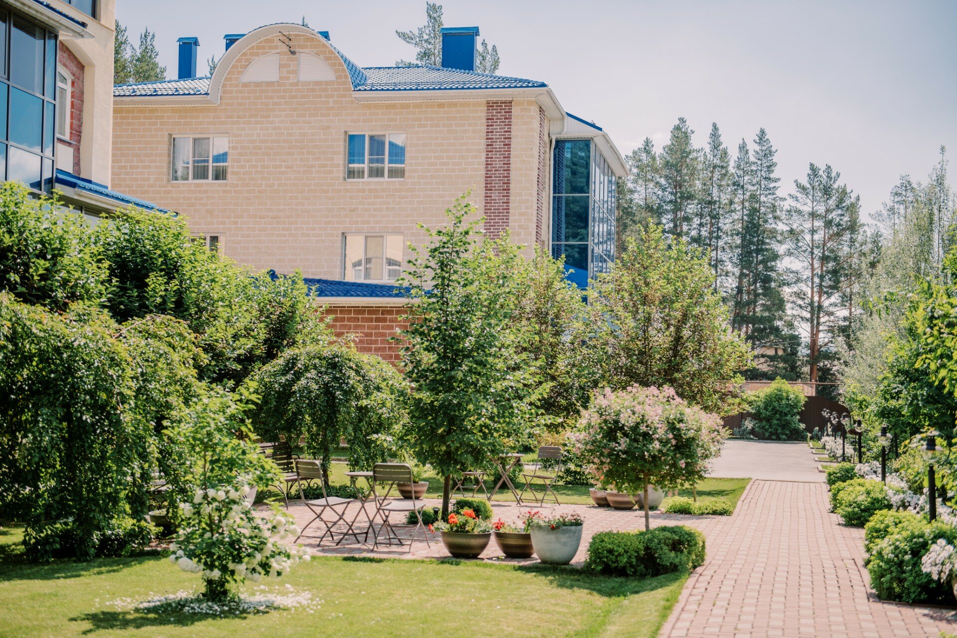 Фото Мини-гостиница Лазурит