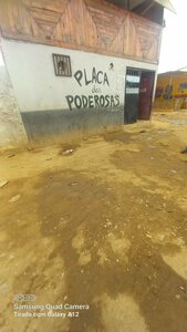 Placa das poderosas (Luanda Province, Municipality of Luanda, Lixeira), bar, pub