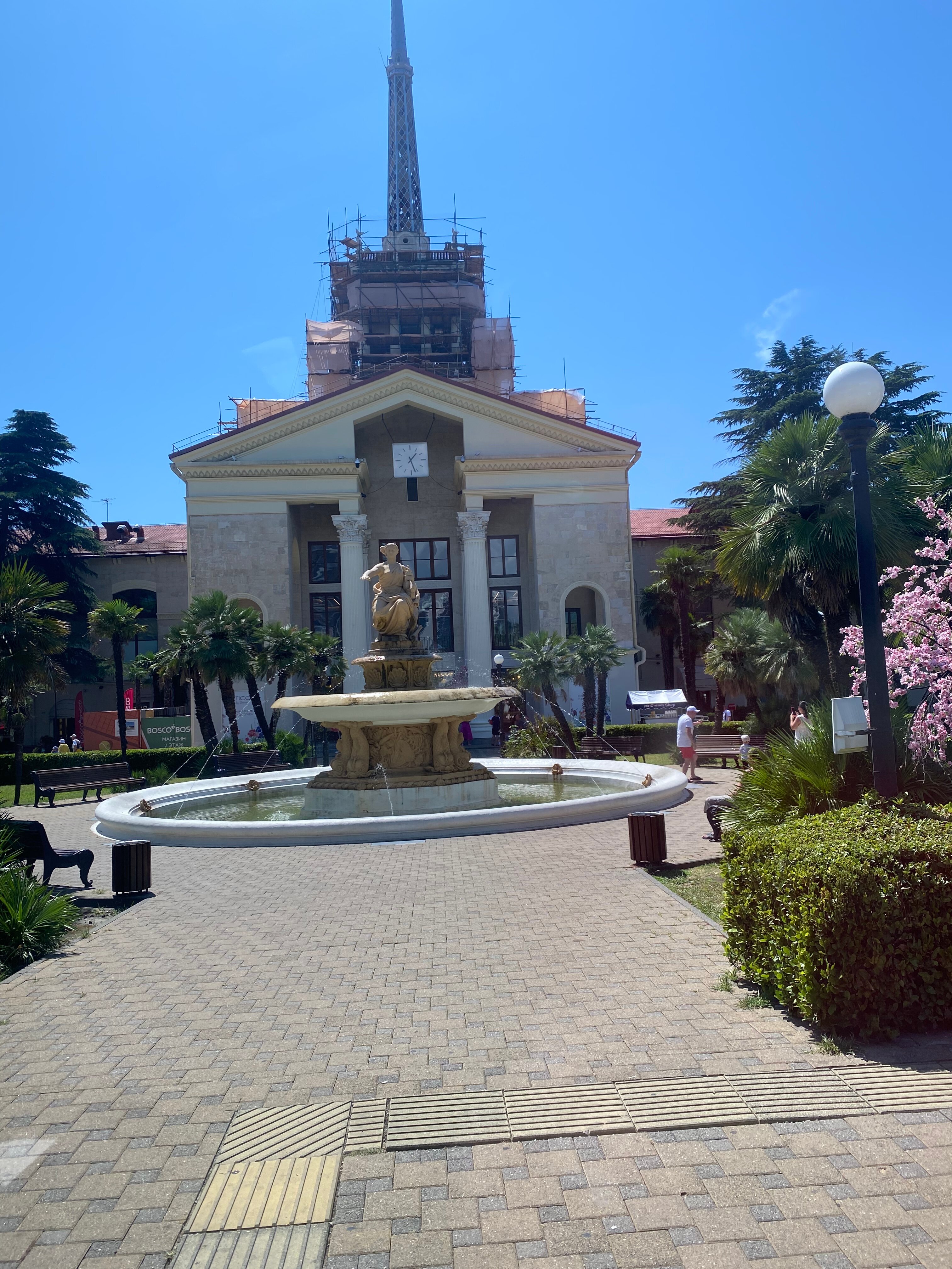 Фото отеля 2