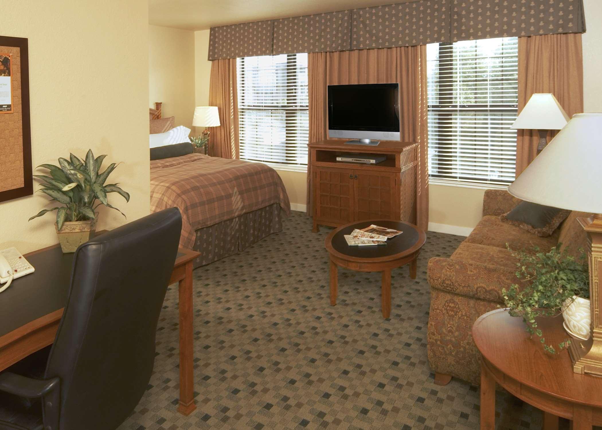 Фото Hyatt house Parsippany-East