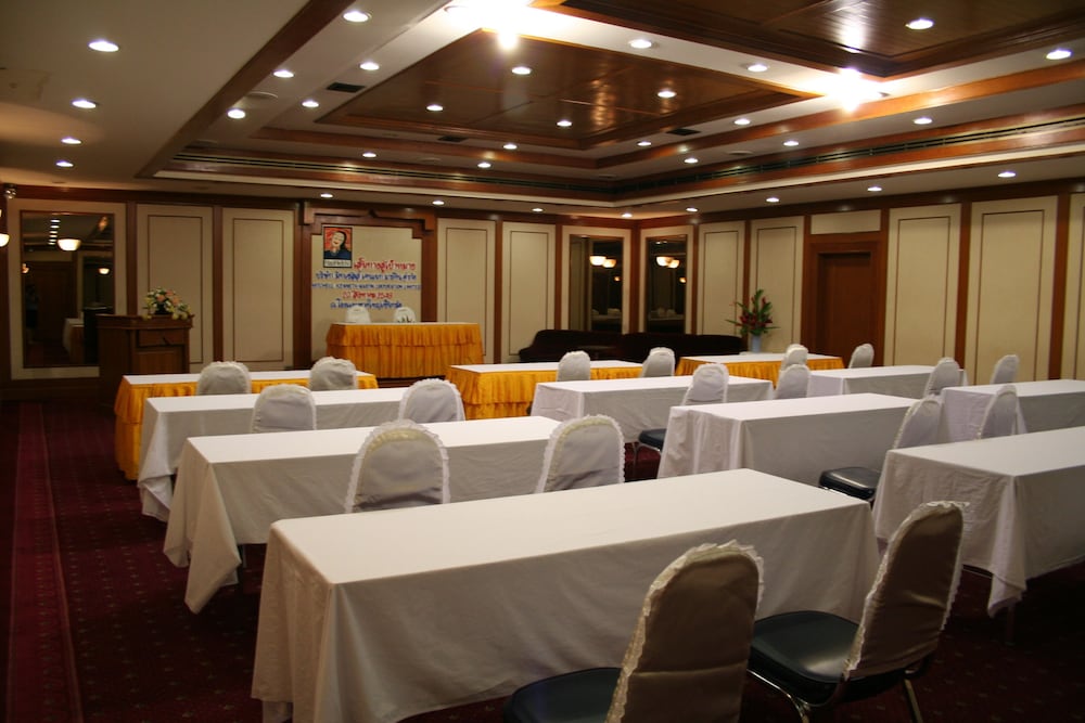 Фото Hatyai Central Hotel