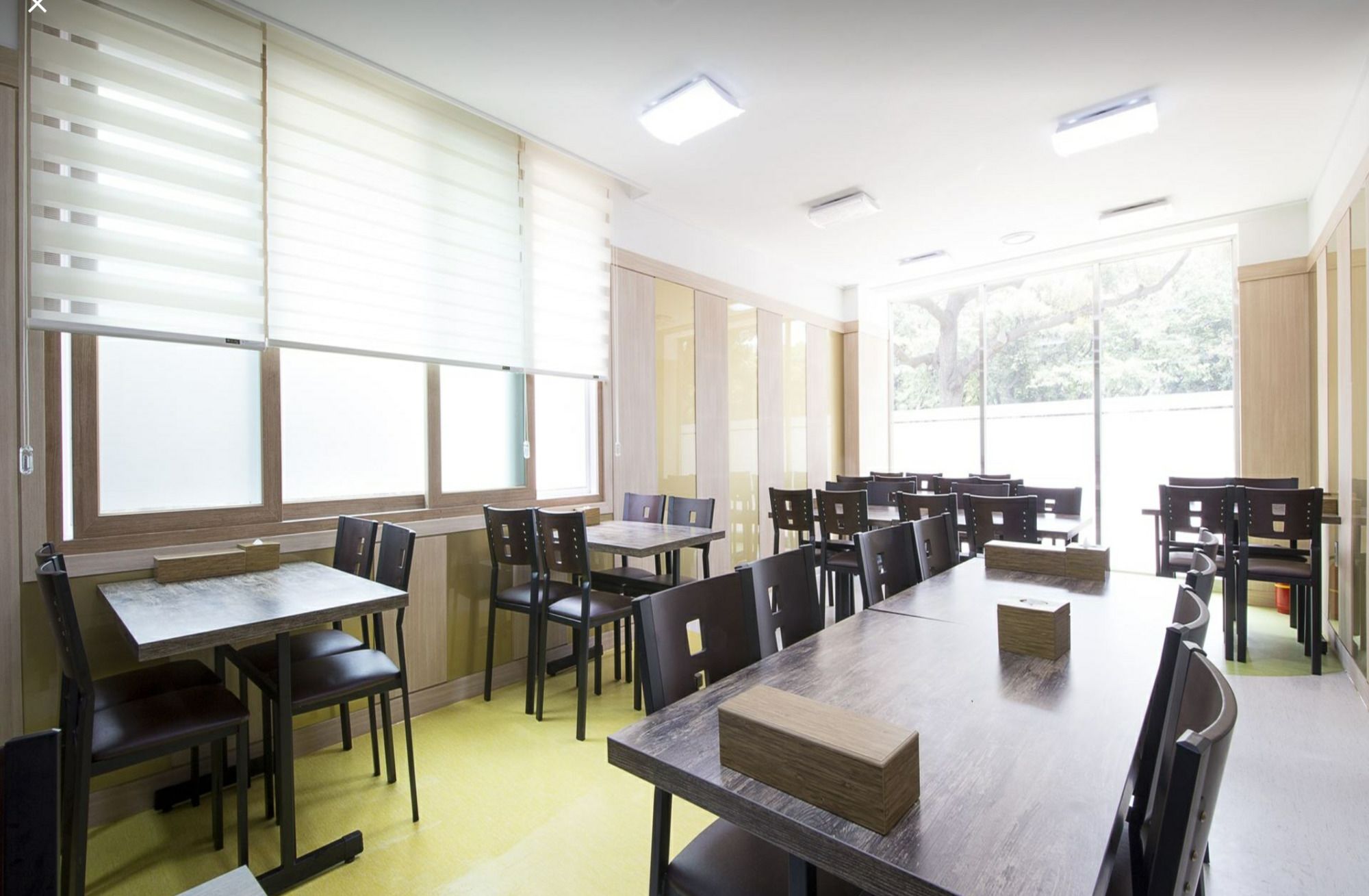 Фото Golden Park Hotel