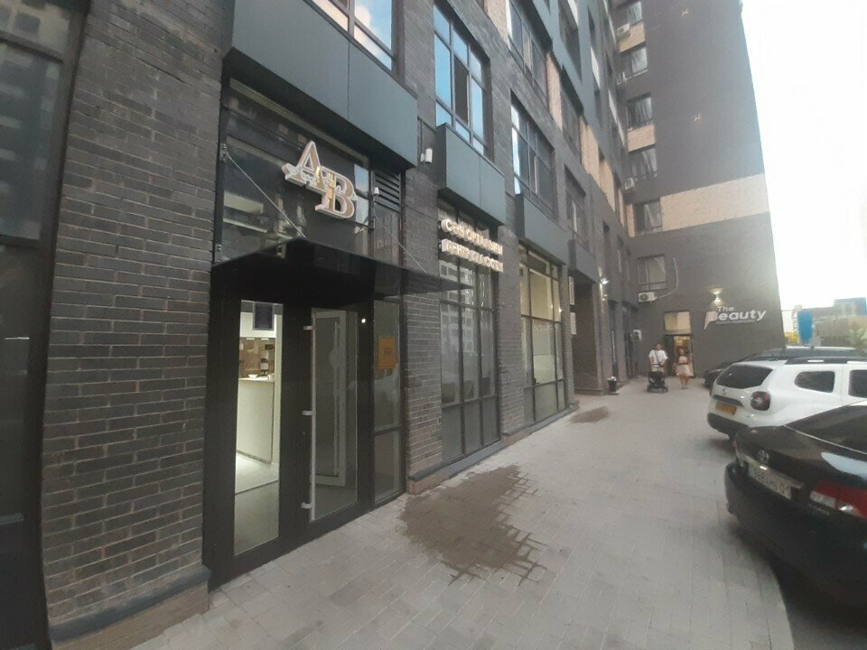 Nail salon Golden Hands, Astana, photo