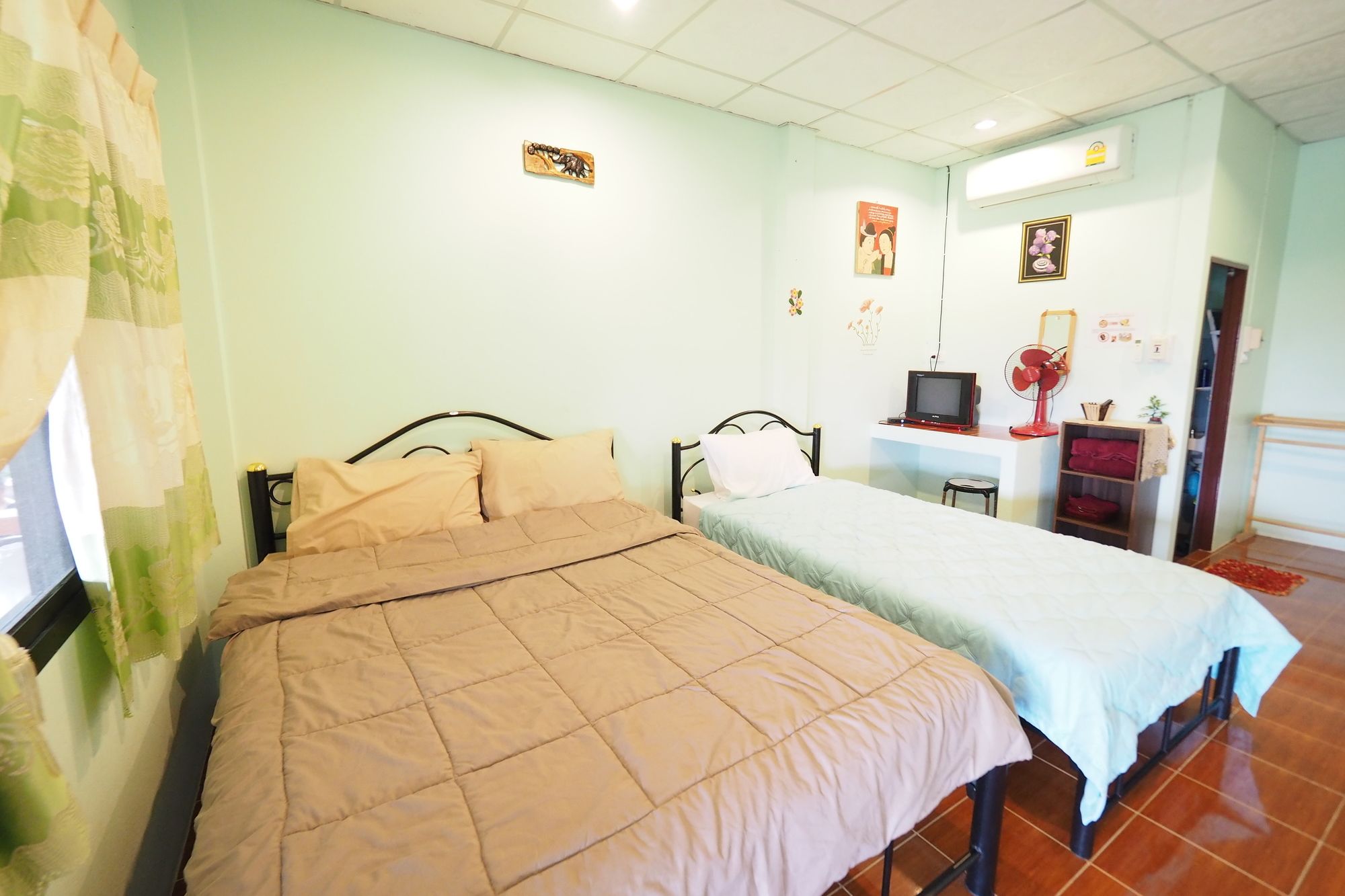 Фото Bunrapee House