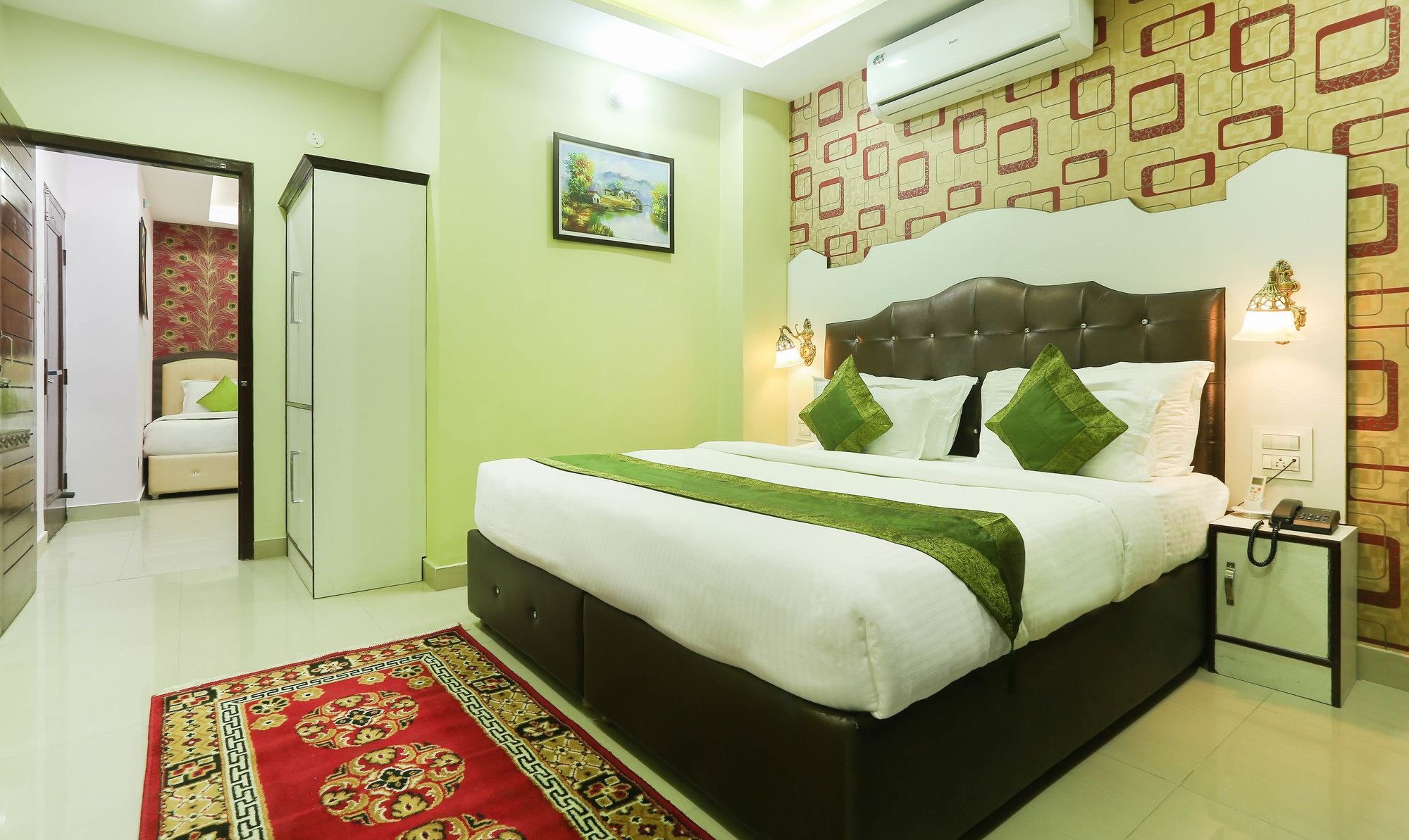 Фото Treebo Trend Roshan House