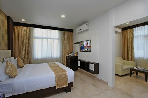 Гостиница Ni Ambaari Suites в Майсуре
