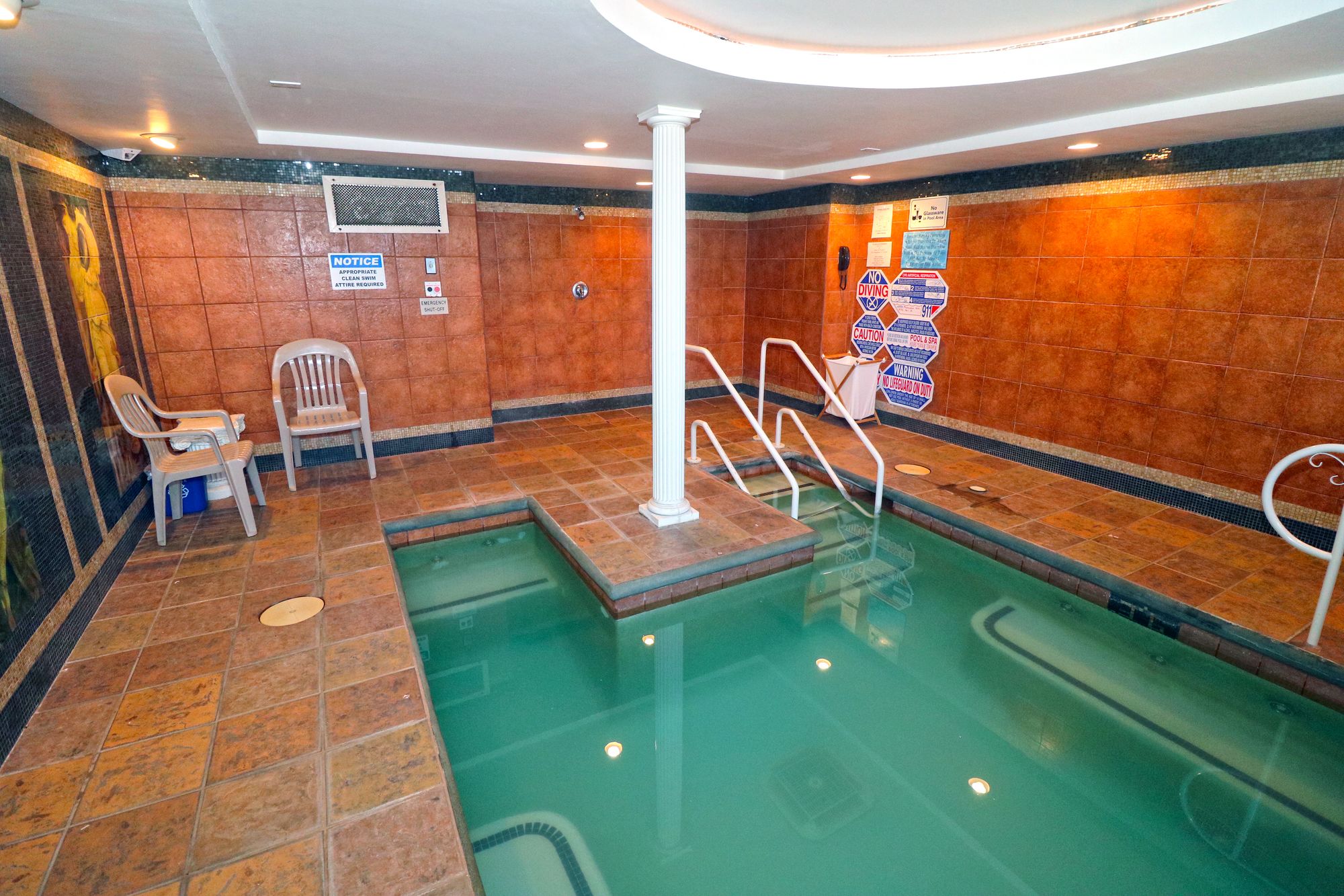 Фото Masterpiece Hotel