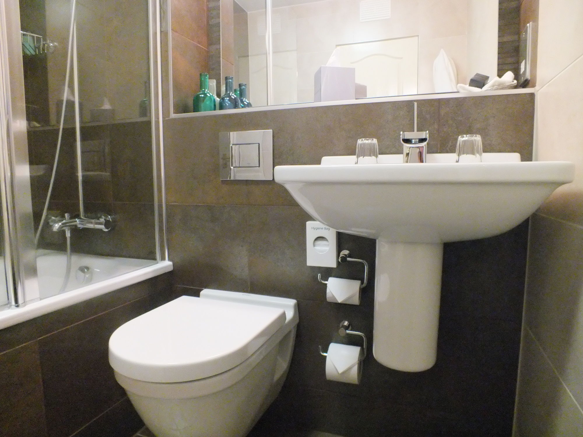 Фото Craighaar Hotel