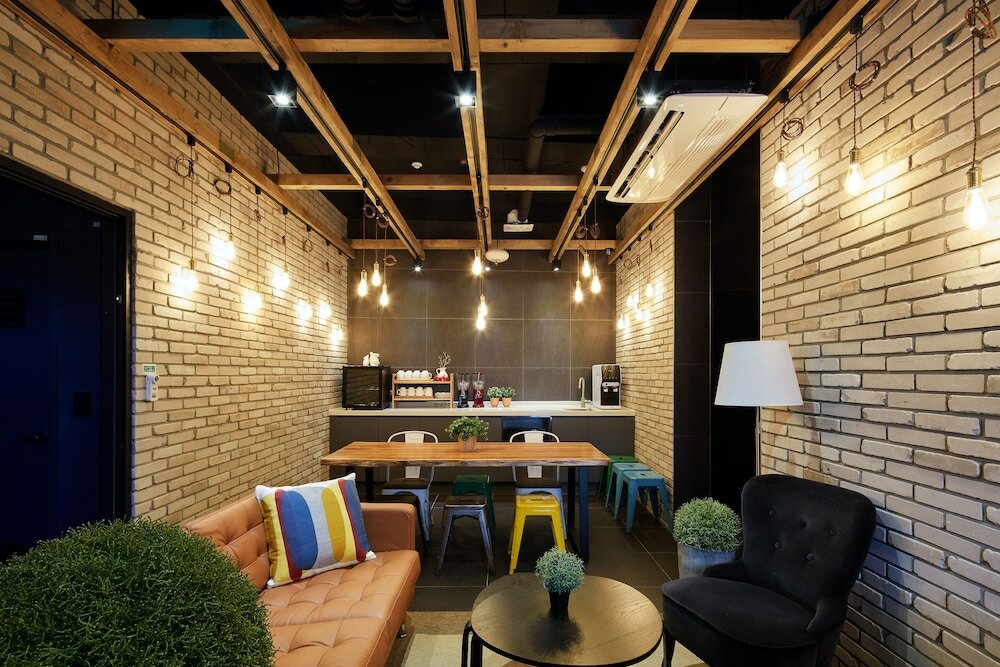 Фото Hostel Cleo Seoul Hongdae