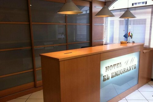 Гостиница Hotel El Emigrante