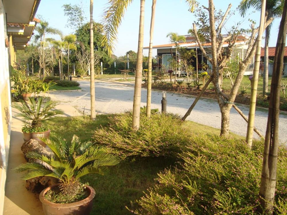 Фото Chiang Rai Khuakrae Resort