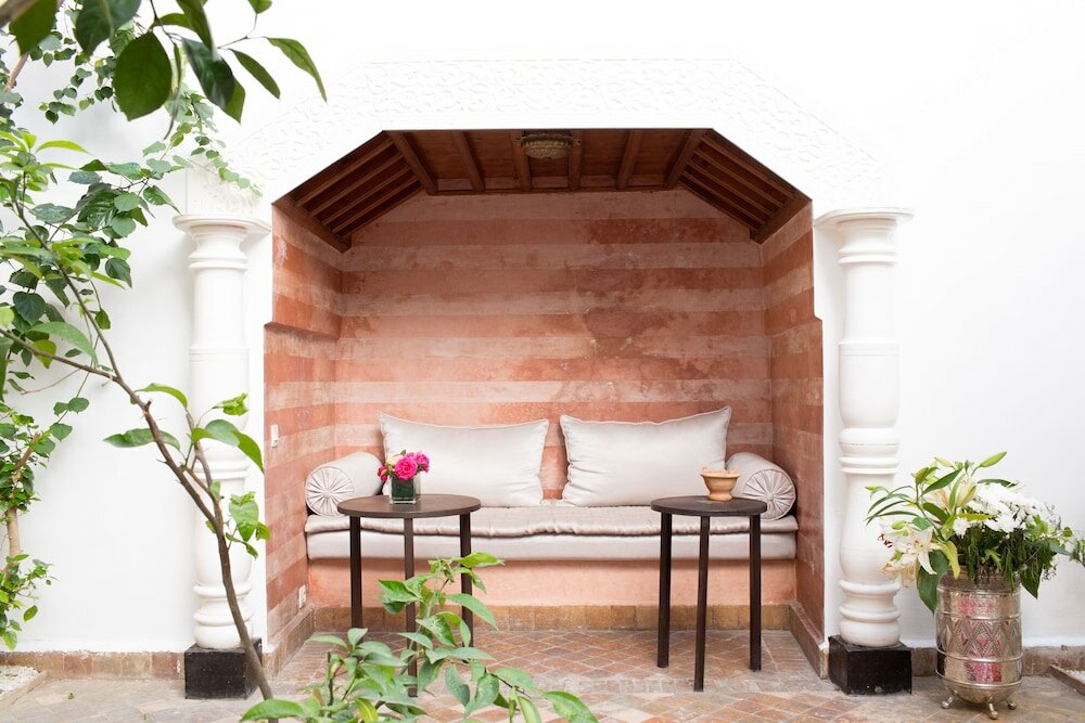 Фото Riad Assala