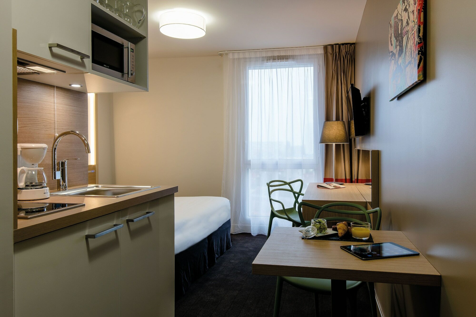 Фото AppartCity Confort Bordeaux Chartrons