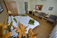 Фото Blue Hanoi Inn Hotel