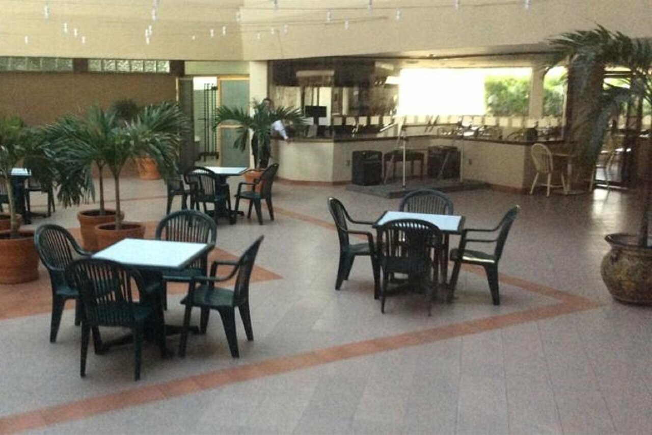 Фото Best Western Plus Plaza Florida & Tower