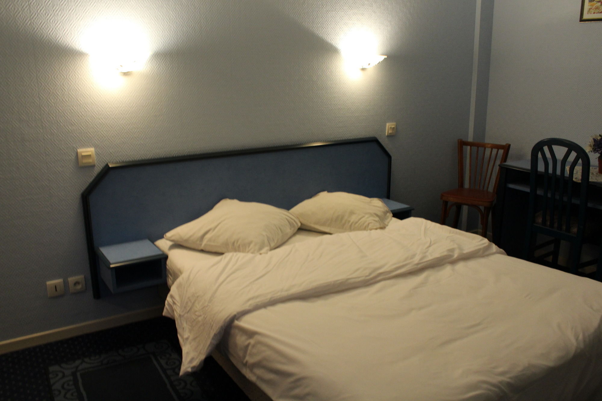 Фото Le Voltaire