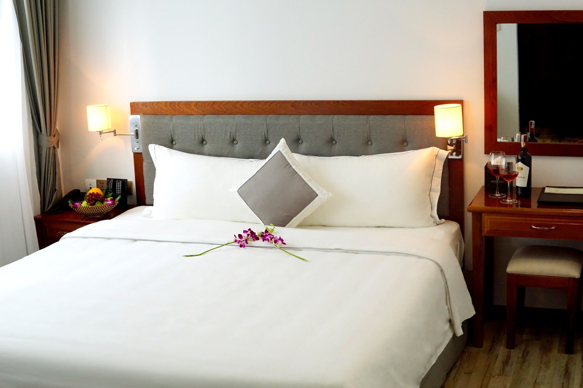 Фото Paracel Beach Hotel