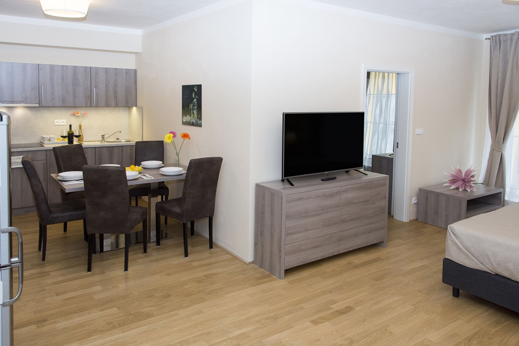 Фото Limes Apartments