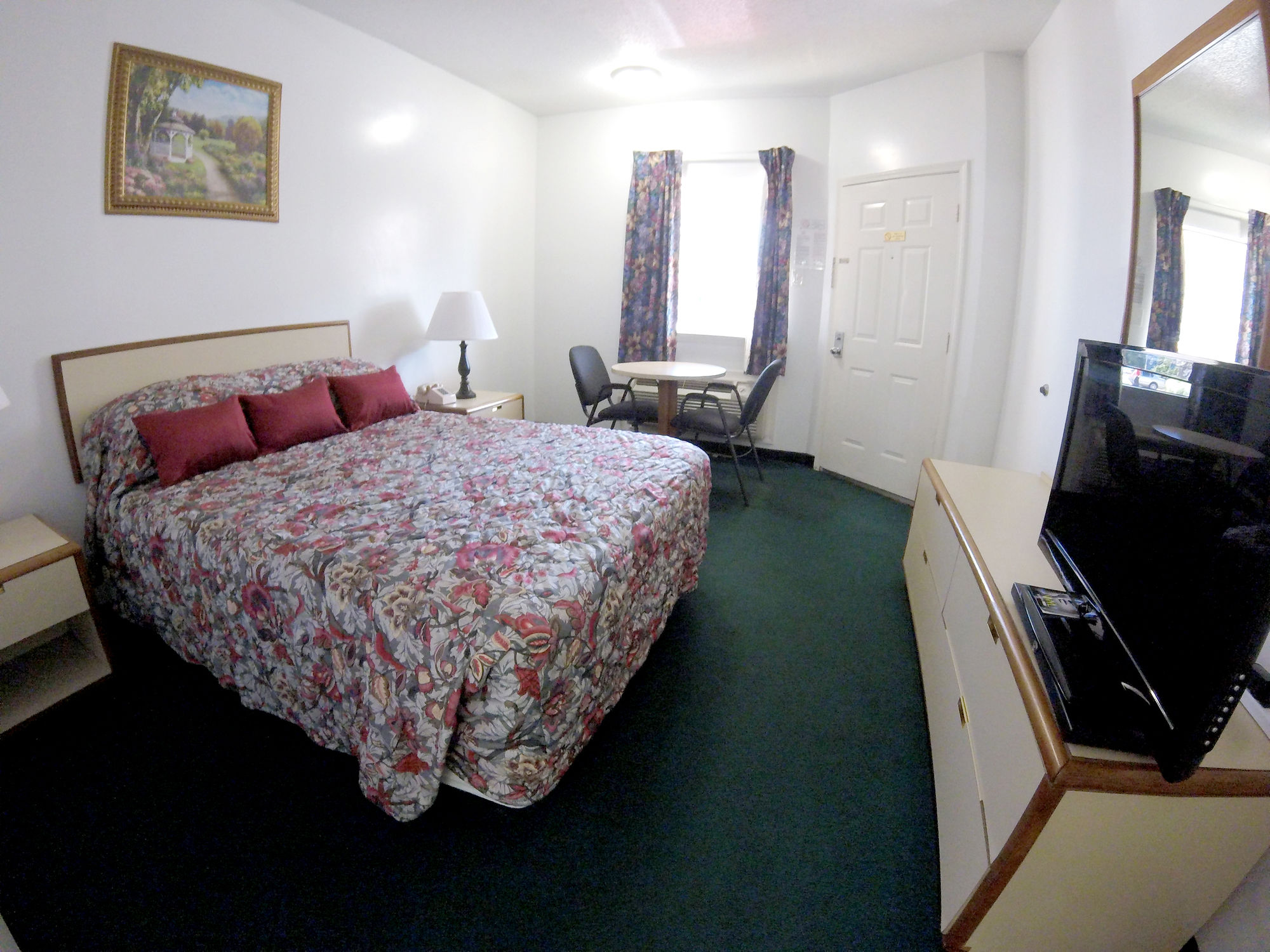 Фото Contempra Inn