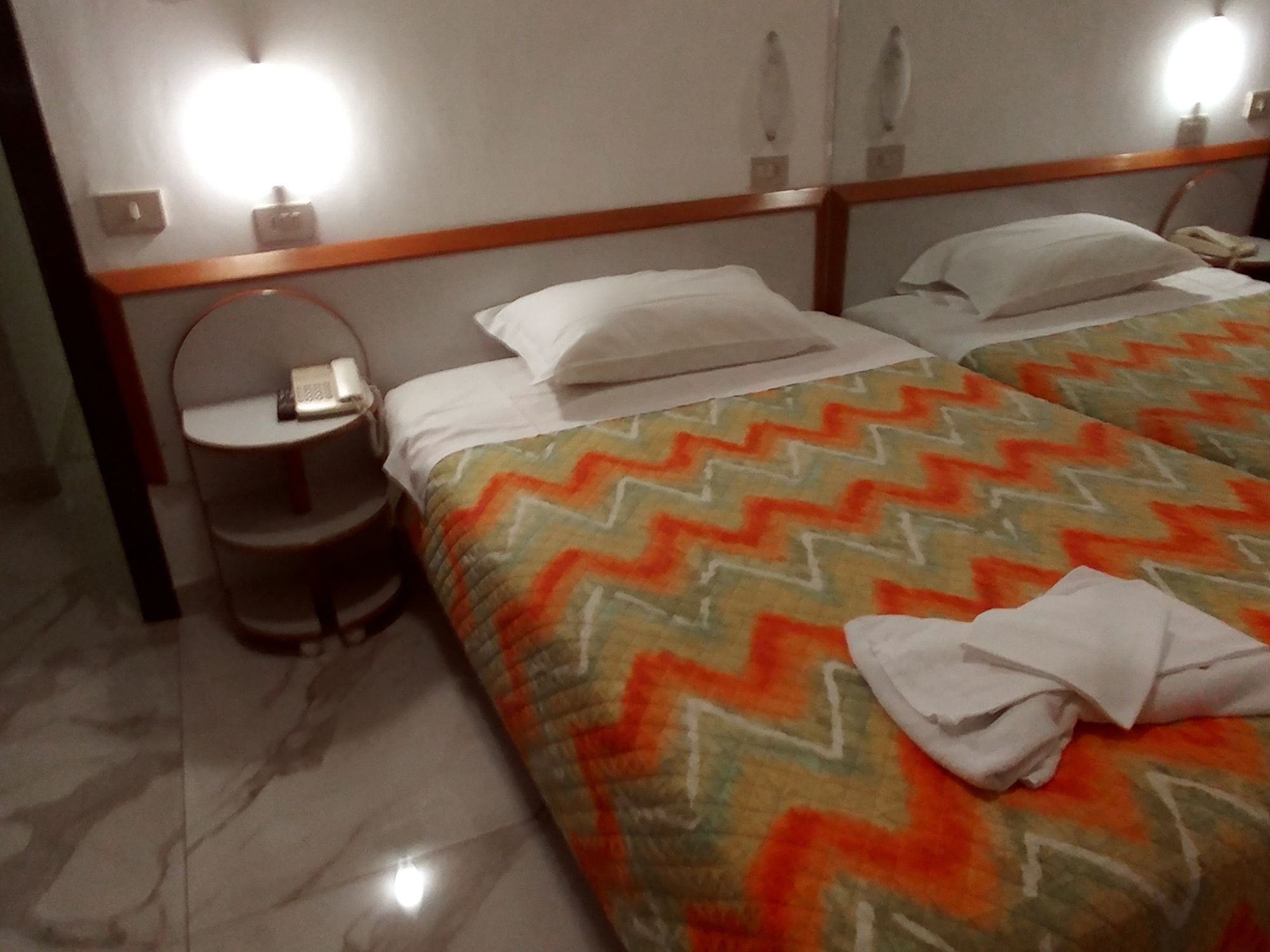 Фото Hotel Memory