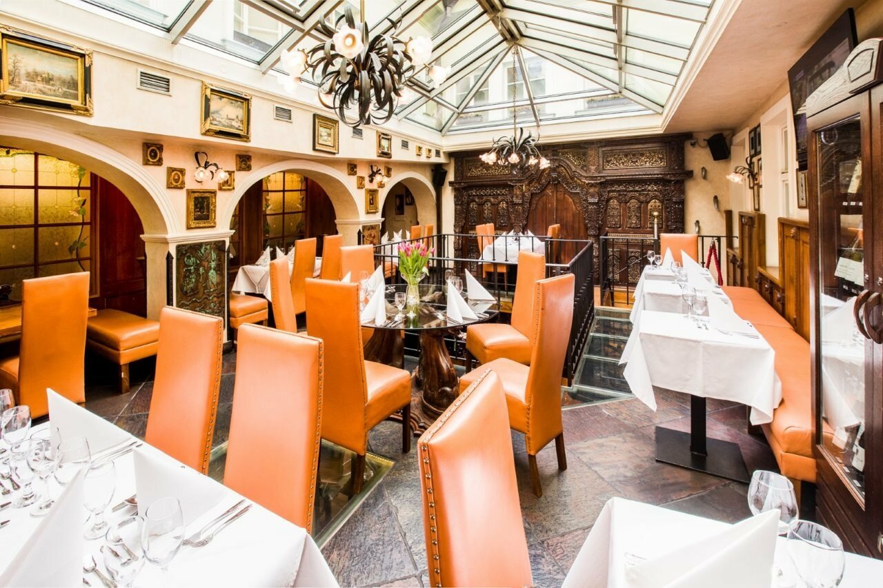 Фото У Златехо Строму