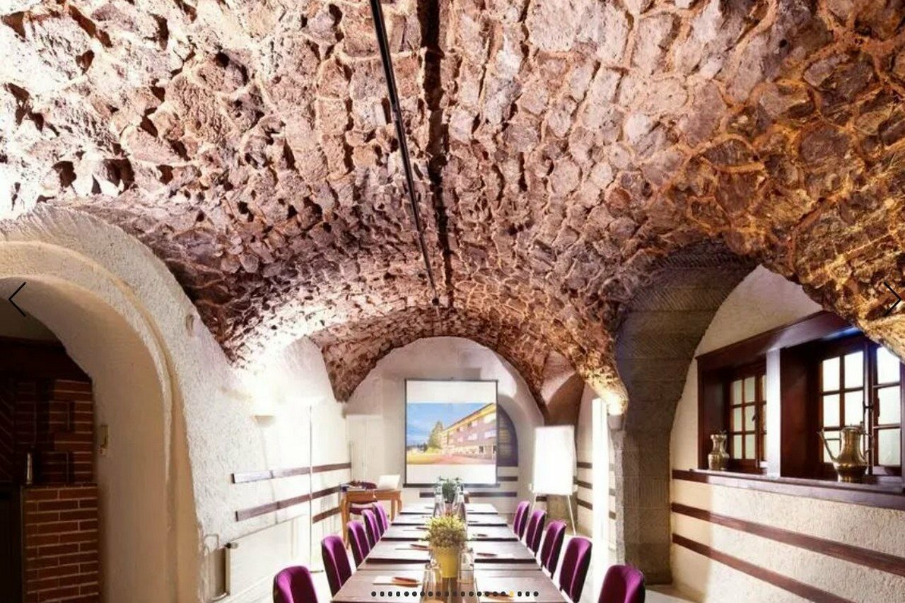 Фото Hôtel de la Couronne