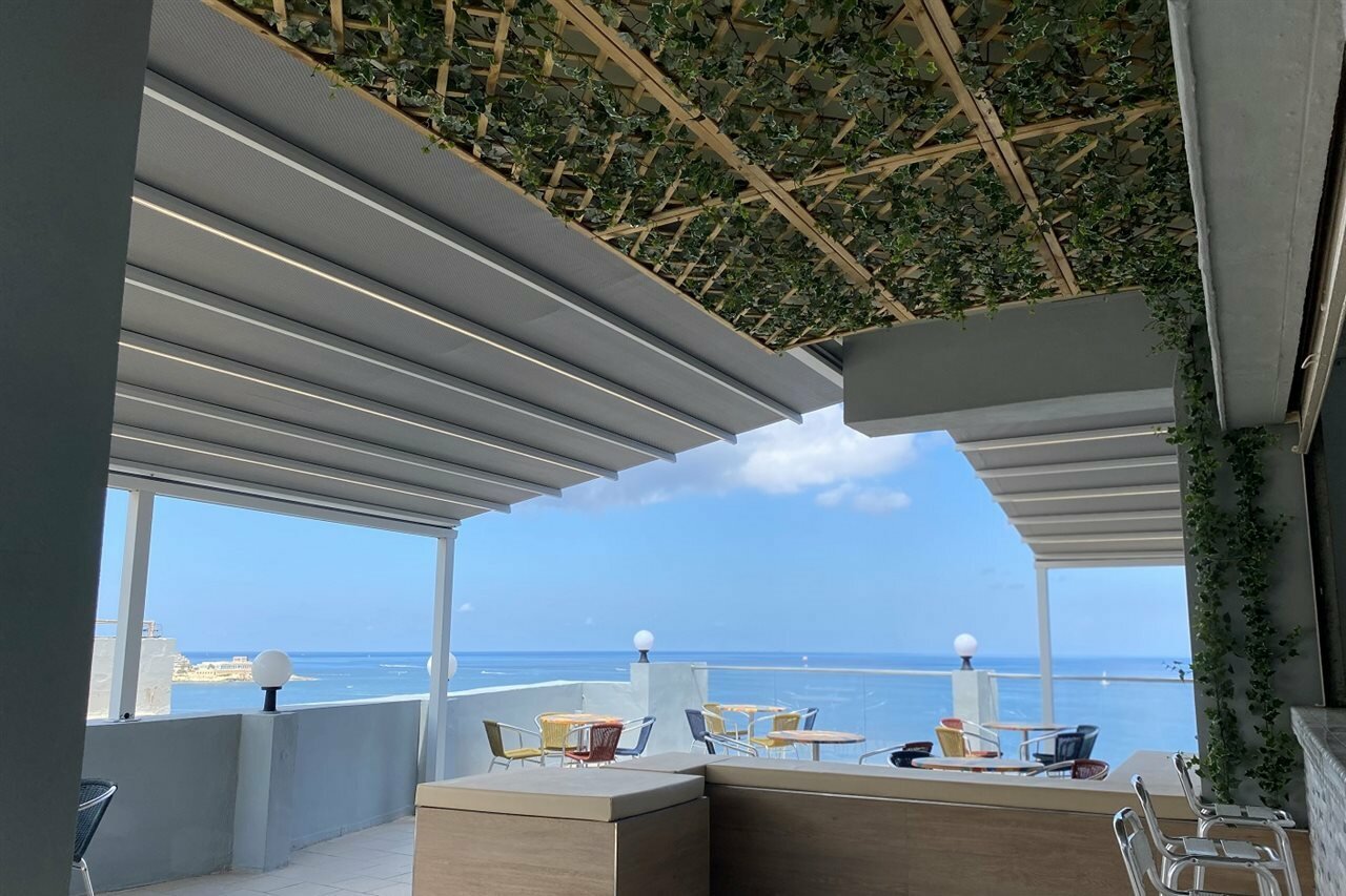 Фото Diplomat Hotel