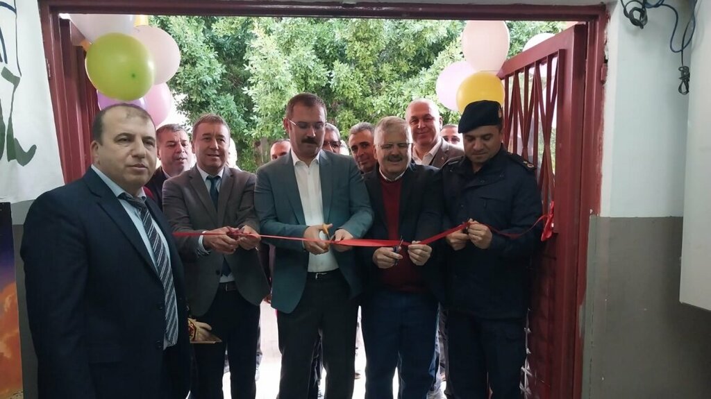 Primary school Saricasu Dariyemezler Ilkogretim Okulu, Kumluca, photo