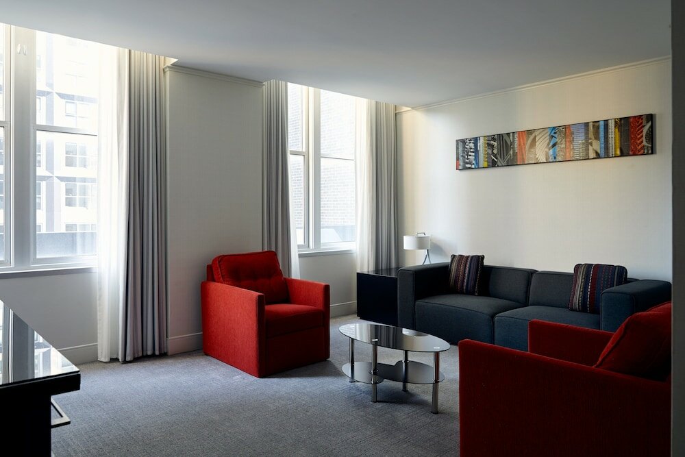 Фото Loews Philadelphia Hotel