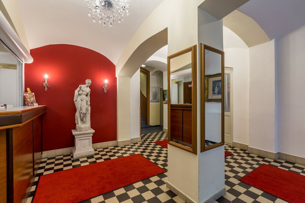 Фото Hotel Graf Stadion